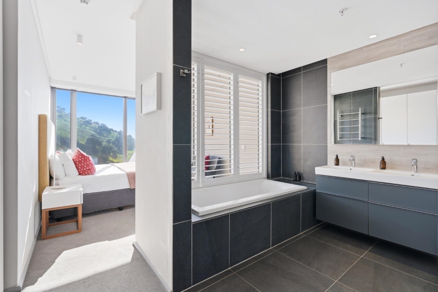 2 Bedroom Property for Sale in De Waterkant Western Cape